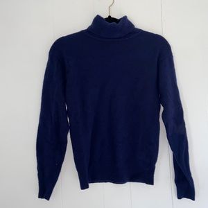 JH Collectibles Turtle Neck